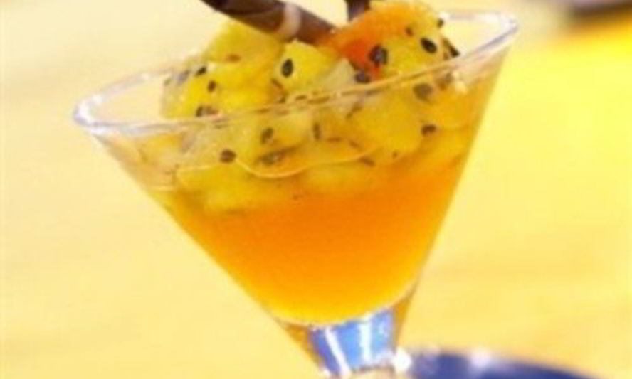 Рецепт ананасового десерта в имбирно-ромовом сиропе