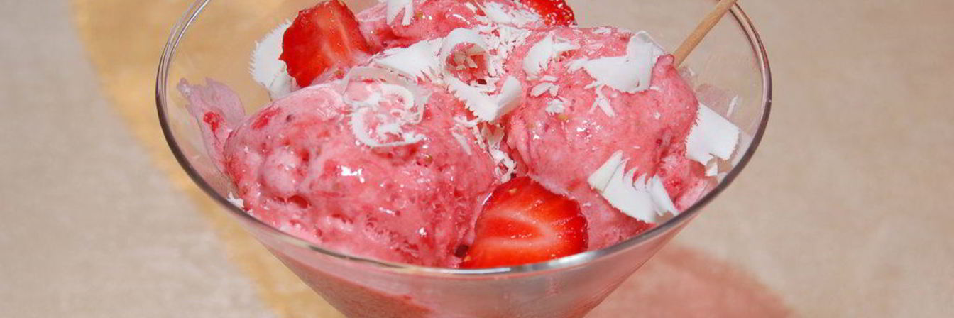 Чудо-десерт с клубникой