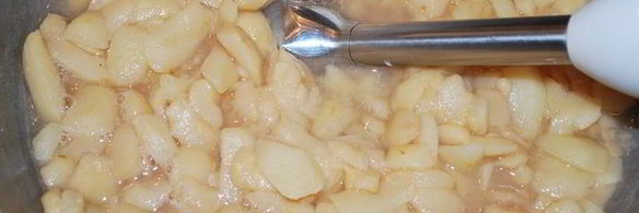 грушевая пастила с кардамоном и тыквенными семечками