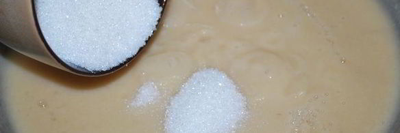 грушевая пастила с кардамоном и тыквенными семечками