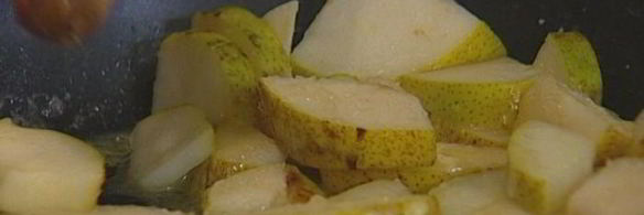 груши, запеченные в сливках