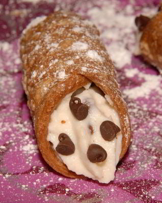 Итальянский десерт Канноли