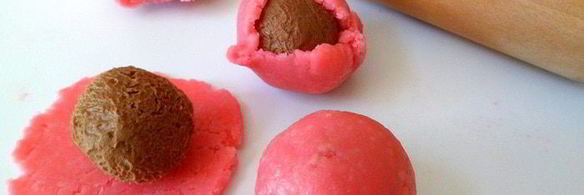 домашние конфеты из макадамии, нуги, марципана и шоколада