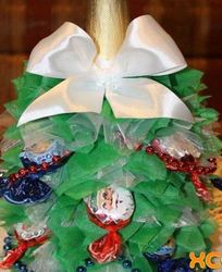 Елка из шампанского и конфет