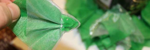 елка из шампанского и конфет