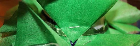 елка из шампанского и конфет