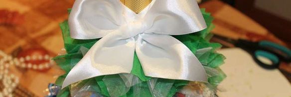 елка из шампанского и конфет