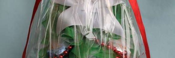 елка из шампанского и конфет