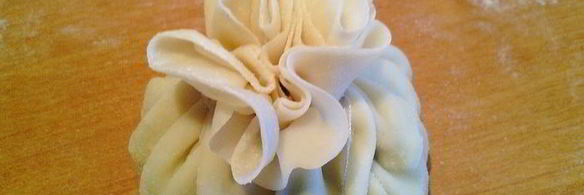 хрустяшки из теста брик мешочки, конфеты, сигары