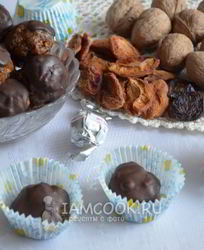 Конфеты из сухофруктов