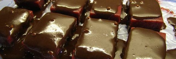 конфеты малиновые поцелуйчики