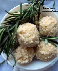 Конфеты с белым шоколадом, лаймом и розмарином