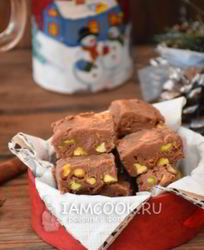 Мягкие шоколадные конфеты с фисташками