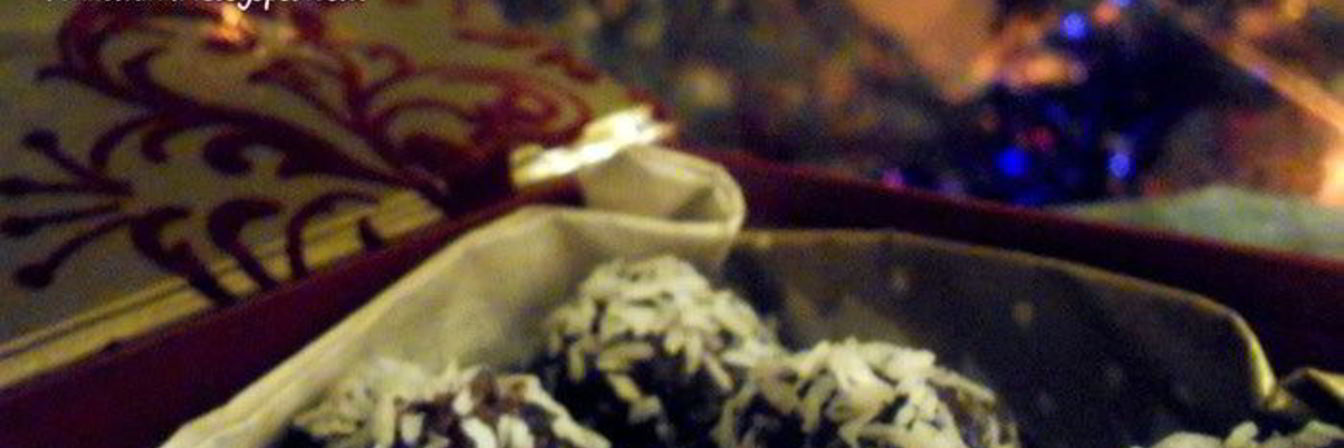 Мятно-кокосовые шоколадные конфеты с вяленой вишней