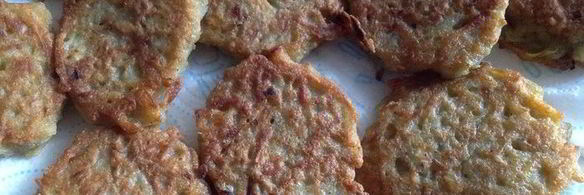 деруны с крем-фрешем и слабосоленой семгой