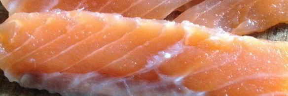 деруны с крем-фрешем и слабосоленой семгой