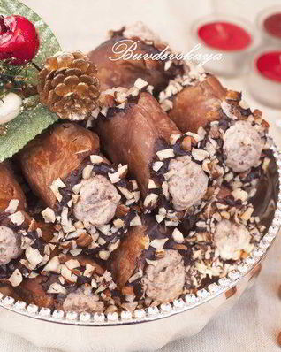 Канноли с каштановым кремом