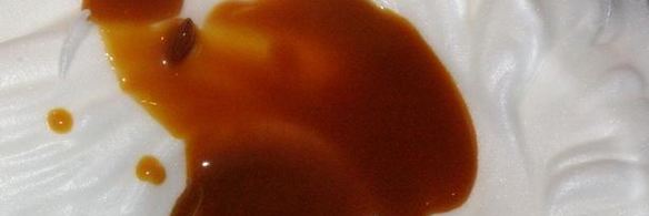 крем-брюле с малиново-клубничным соусом