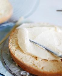 Крем из творожного сыра для торта