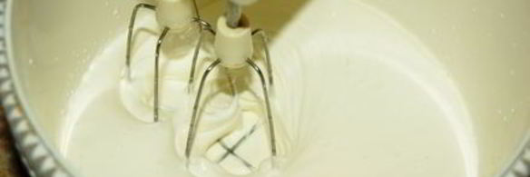 медовый бисквит со сливочным кремом