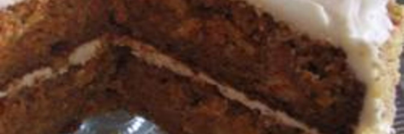 Морковный тортик с кремом из сливочного сыра