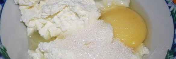 песочные корзинки с кремом и абрикосом яишенки