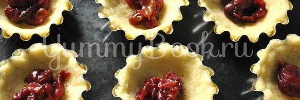 песочные корзиночки с творожным кремом