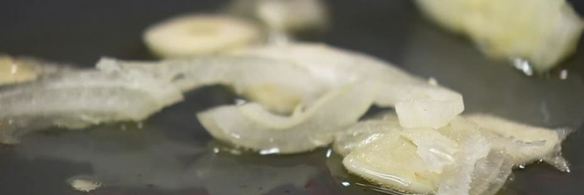 рагу из кабачков с кремом из цукини