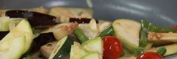 рагу из кабачков с кремом из цукини