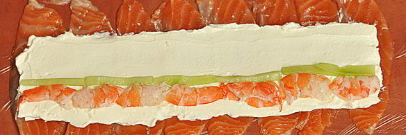 рулетики из семги с крем-сыром