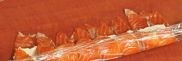 рулетики из семги с крем-сыром