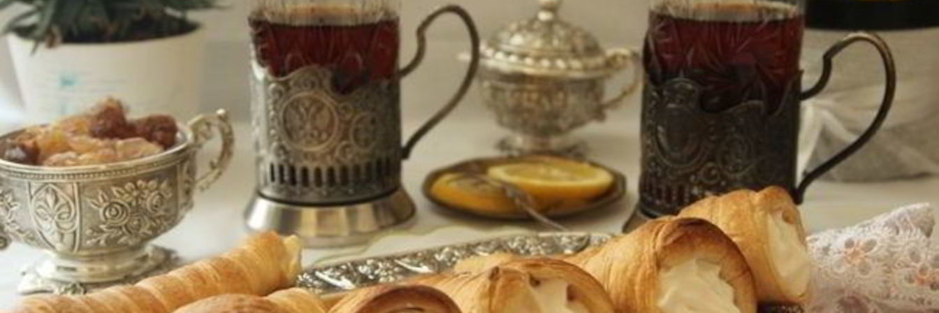 Слоеные трубочки с белковым кремом