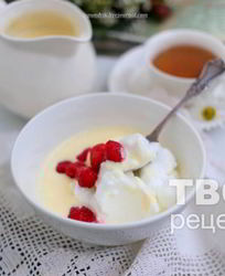 Снежки с малиной и кремом