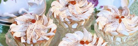 ванильные корзиночки с карамельным кремом