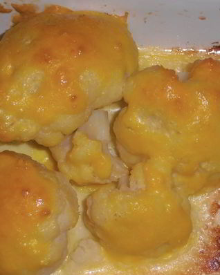 Запеченная цветная капуста с кремом из пармезана