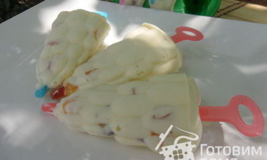 Рецепт домашнего мороженого со сгущенкой и персиками