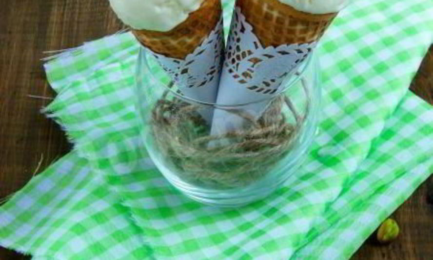 Рецепт домашнего ванильного мороженого в блендере