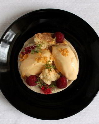 Мороженое из цветной капусты и белого шоколада