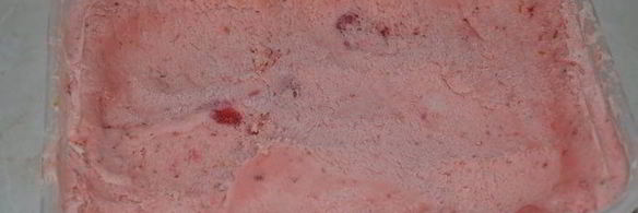 мороженое клубника и бальзамик