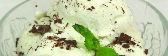 мороженое с мятой и шоколадом