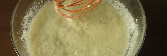 мороженое с шампанским и грушами