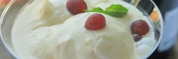 мороженое с шампанским и грушами