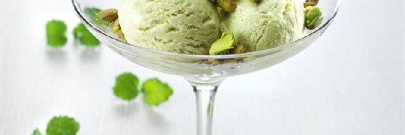 Сливочно-фисташковое мороженое