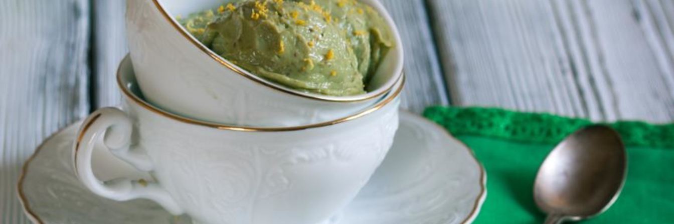 Веганское лимонное мороженое