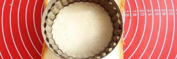 жареное мороженое в тостовом хлебе