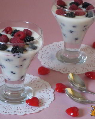 Ежевика с муссом из зефира