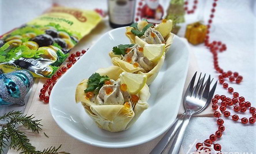 Рецепт хрустящих чашечек с муссом из печени трески