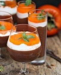 Мусс из горького шоколада с ликером