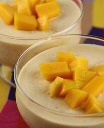 Мусс из манго со сгущенкой