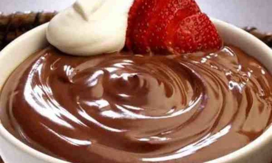 Рецепт простого шоколадного мусса на десерт